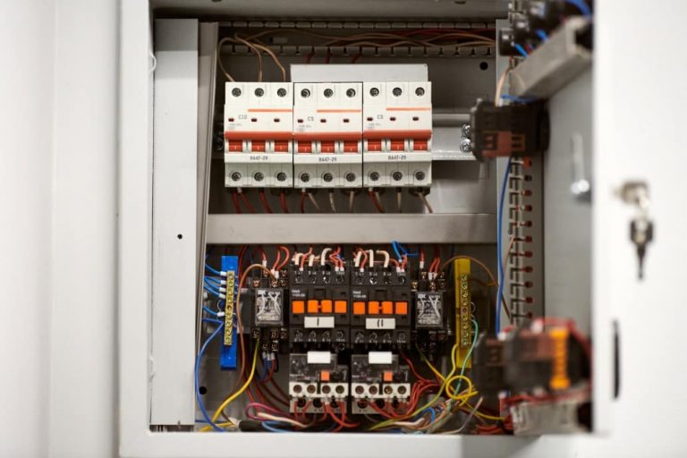 what size wire 100 amp breaker panel